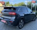 Серый Киа Niro, объемом двигателя 0 л и пробегом 85 тыс. км за 18999 $, фото 19 на Automoto.ua