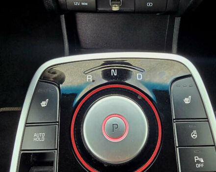 Серый Киа Niro, объемом двигателя 0 л и пробегом 96 тыс. км за 19500 $, фото 34 на Automoto.ua