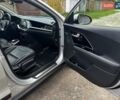 Сірий Кіа Niro, об'ємом двигуна 0 л та пробігом 108 тис. км за 19100 $, фото 51 на Automoto.ua