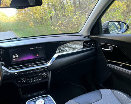 Сірий Кіа Niro, об'ємом двигуна 0 л та пробігом 114 тис. км за 19400 $, фото 18 на Automoto.ua