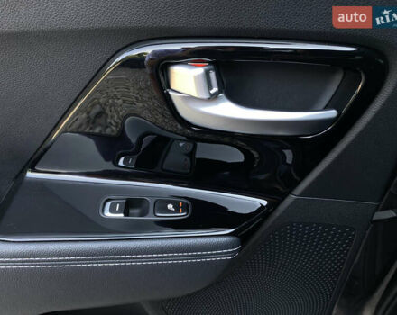 Киа Niro 2020 в Львове на Automoto.ua Серый Киа Niro, объемом двигателя 0 л и пробегом 116 тыс. км за 20800 $, фото 10 на Automoto.ua