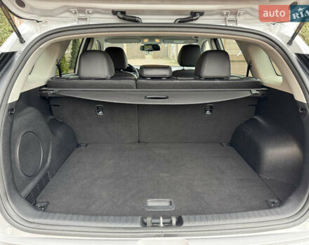 Серый Киа Niro, объемом двигателя 0 л и пробегом 118 тыс. км за 19350 $, фото 137 на Automoto.ua