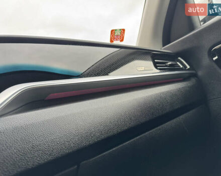 Серый Киа Niro, объемом двигателя 0 л и пробегом 118 тыс. км за 19350 $, фото 105 на Automoto.ua