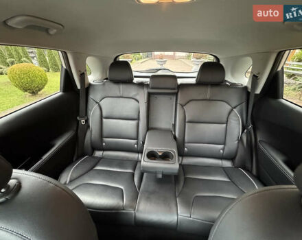 Серый Киа Niro, объемом двигателя 0 л и пробегом 118 тыс. км за 19350 $, фото 129 на Automoto.ua