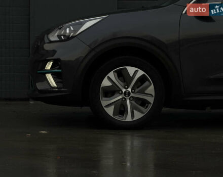 Серый Киа Niro, объемом двигателя 0 л и пробегом 164 тыс. км за 17550 $, фото 19 на Automoto.ua