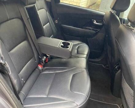 Киа Niro 2020 в Тернополе на Automoto.ua Серый Киа Niro, объемом двигателя 0 л и пробегом 149 тыс. км за 18800 $, фото 26 на Automoto.ua