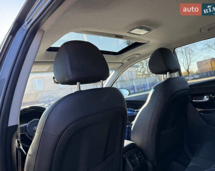 Сірий Кіа Niro, об'ємом двигуна 0 л та пробігом 87 тис. км за 18500 $, фото 20 на Automoto.ua