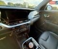 Серый Киа Niro, объемом двигателя 0 л и пробегом 57 тыс. км за 23299 $, фото 26 на Automoto.ua