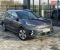 Серый Киа Niro, объемом двигателя 0 л и пробегом 142 тыс. км за 18900 $, фото 1 на Automoto.ua
