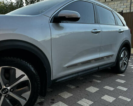 Киа Niro 2020 в Трускавце на Automoto.ua Серый Киа Niro, объемом двигателя 0 л и пробегом 74 тыс. км за 24500 $, фото 11 на Automoto.ua
