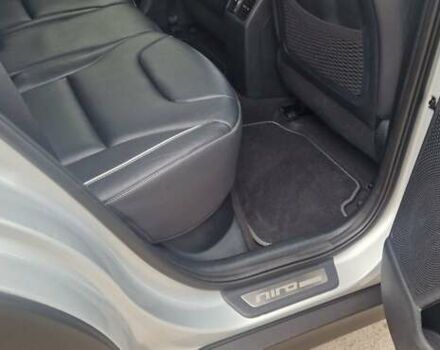 Серый Киа Niro, объемом двигателя 0 л и пробегом 167 тыс. км за 18400 $, фото 12 на Automoto.ua