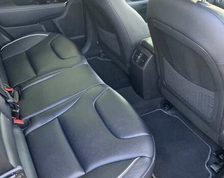 Сірий Кіа Niro, об'ємом двигуна 0 л та пробігом 73 тис. км за 18900 $, фото 22 на Automoto.ua