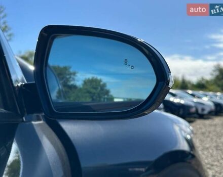 Серый Киа Niro, объемом двигателя 0 л и пробегом 97 тыс. км за 23200 $, фото 25 на Automoto.ua