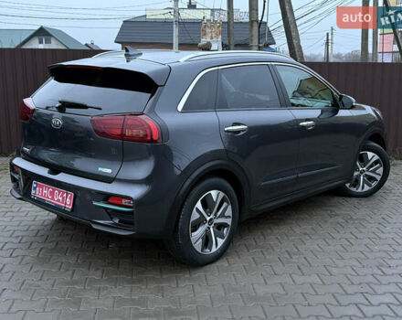Серый Киа Niro, объемом двигателя 0 л и пробегом 159 тыс. км за 19800 $, фото 6 на Automoto.ua