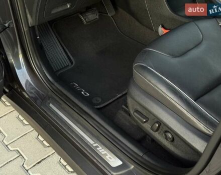 Сірий Кіа Niro, об'ємом двигуна 0 л та пробігом 135 тис. км за 17500 $, фото 42 на Automoto.ua