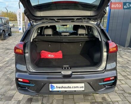 Серый Киа Niro, объемом двигателя 0 л и пробегом 142 тыс. км за 18900 $, фото 28 на Automoto.ua