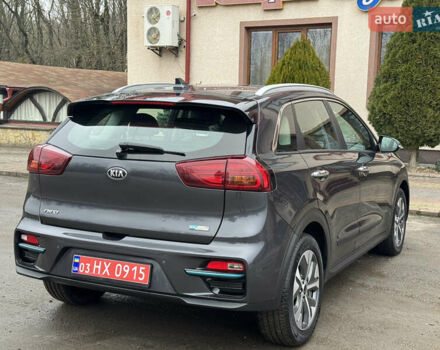 Серый Киа Niro, объемом двигателя 0 л и пробегом 158 тыс. км за 17750 $, фото 20 на Automoto.ua