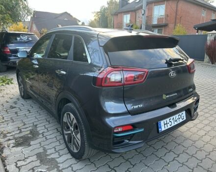 Кіа Niro 2020 у Хмельницькому на Automoto.ua Сірий Кіа Niro, об'ємом двигуна 0 л та пробігом 124 тис. км за 18390 $, фото 3 на Automoto.ua