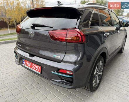 Кіа Niro 2020 у Вінниці на Automoto.ua Сірий Кіа Niro, об'ємом двигуна 0 л та пробігом 157 тис. км за 19500 $, фото 12 на Automoto.ua