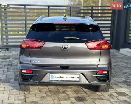 Серый Киа Niro, объемом двигателя 0 л и пробегом 142 тыс. км за 18900 $, фото 10 на Automoto.ua