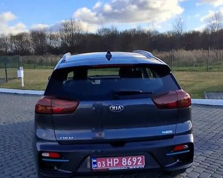 Сірий Кіа Niro, об'ємом двигуна 0 л та пробігом 91 тис. км за 19300 $, фото 8 на Automoto.ua