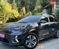 Сірий Кіа Niro, об'ємом двигуна 0 л та пробігом 144 тис. км за 18200 $, фото 1 на Automoto.ua