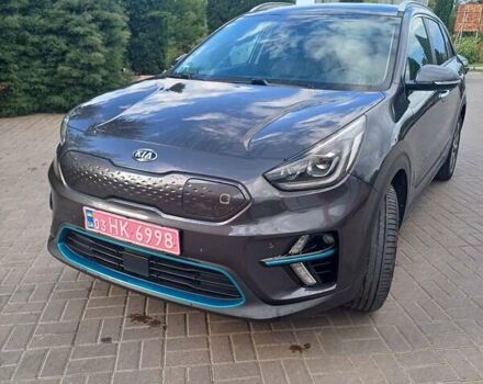 Серый Киа Niro, объемом двигателя 0 л и пробегом 170 тыс. км за 18600 $, фото 1 на Automoto.ua