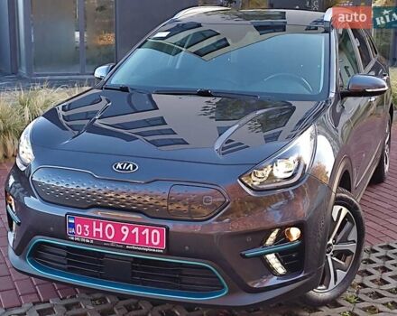 Киа Niro 2020 в Ровно на Automoto.ua Серый Киа Niro, объемом двигателя 0 л и пробегом 125 тыс. км за 19850 $, фото 1 на Automoto.ua