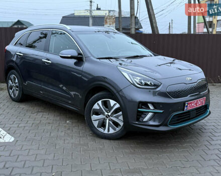 Серый Киа Niro, объемом двигателя 0 л и пробегом 159 тыс. км за 19800 $, фото 2 на Automoto.ua
