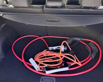 Сірий Кіа Niro, об'ємом двигуна 0 л та пробігом 74 тис. км за 20500 $, фото 11 на Automoto.ua