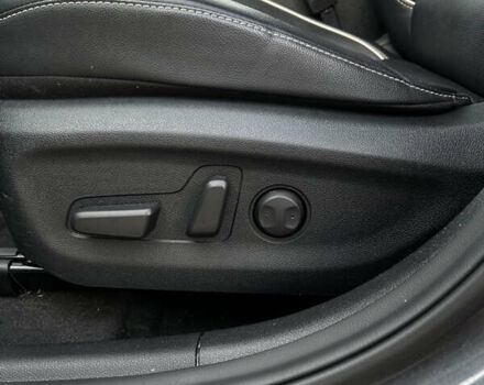 Сірий Кіа Niro, об'ємом двигуна 0 л та пробігом 113 тис. км за 19580 $, фото 25 на Automoto.ua