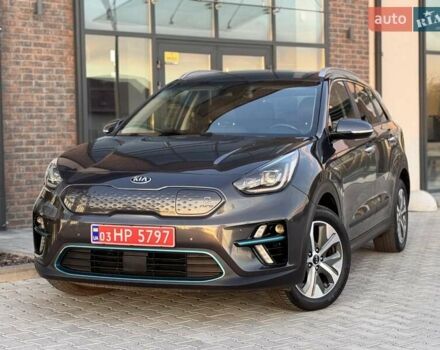 Сірий Кіа Niro, об'ємом двигуна 0 л та пробігом 135 тис. км за 17500 $, фото 5 на Automoto.ua