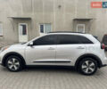Сірий Кіа Niro, об'ємом двигуна 1.58 л та пробігом 241 тис. км за 13900 $, фото 3 на Automoto.ua