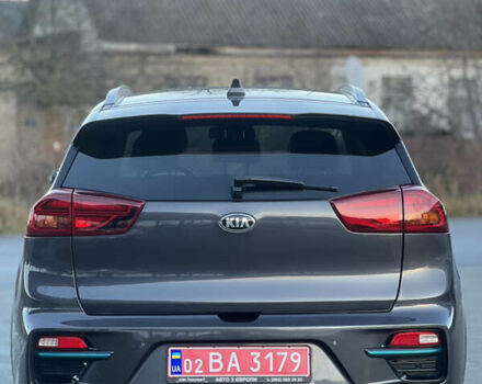 Серый Киа Niro, объемом двигателя 0 л и пробегом 133 тыс. км за 19500 $, фото 13 на Automoto.ua