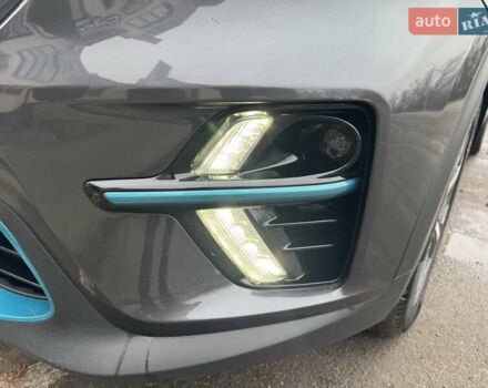 Серый Киа Niro, объемом двигателя 0 л и пробегом 158 тыс. км за 17750 $, фото 29 на Automoto.ua