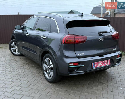 Серый Киа Niro, объемом двигателя 0 л и пробегом 159 тыс. км за 19800 $, фото 9 на Automoto.ua