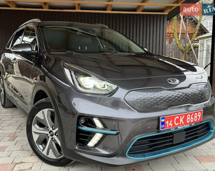 Серый Киа Niro, объемом двигателя 0 л и пробегом 127 тыс. км за 19750 $, фото 20 на Automoto.ua