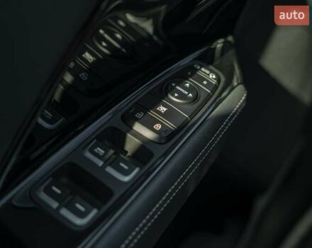 Сірий Кіа Niro, об'ємом двигуна 1.6 л та пробігом 84 тис. км за 21500 $, фото 24 на Automoto.ua