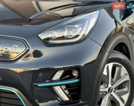 Серый Киа Niro, объемом двигателя 0 л и пробегом 142 тыс. км за 17700 $, фото 9 на Automoto.ua