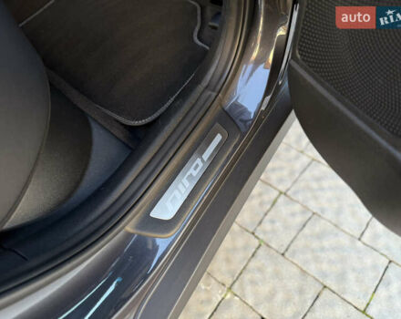 Серый Киа Niro, объемом двигателя 0 л и пробегом 145 тыс. км за 18800 $, фото 92 на Automoto.ua