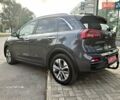 Сірий Кіа Niro, об'ємом двигуна 0 л та пробігом 126 тис. км за 20900 $, фото 11 на Automoto.ua