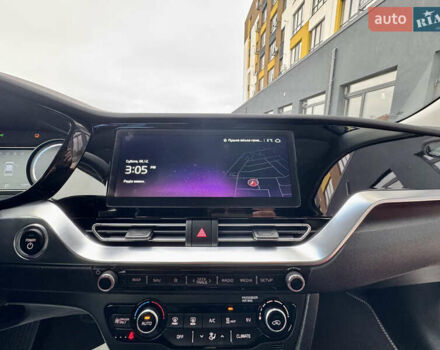 Серый Киа Niro, объемом двигателя 0 л и пробегом 109 тыс. км за 20500 $, фото 48 на Automoto.ua