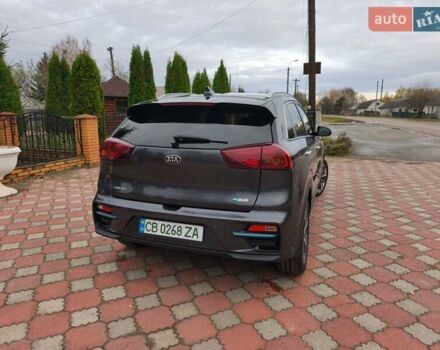 Серый Киа Niro, объемом двигателя 0 л и пробегом 58 тыс. км за 23800 $, фото 9 на Automoto.ua