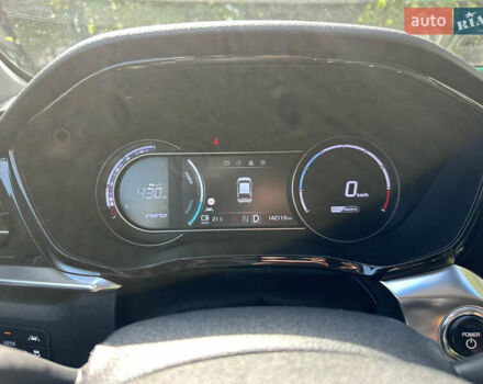 Серый Киа Niro, объемом двигателя 0 л и пробегом 143 тыс. км за 17900 $, фото 17 на Automoto.ua