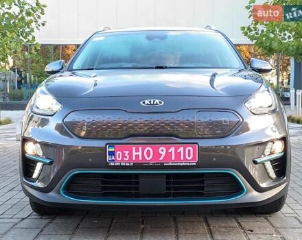 Киа Niro 2020 в Ровно на Automoto.ua Серый Киа Niro, объемом двигателя 0 л и пробегом 125 тыс. км за 19850 $, фото 41 на Automoto.ua