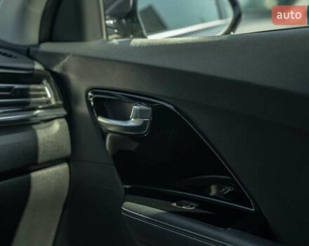 Сірий Кіа Niro, об'ємом двигуна 1.6 л та пробігом 84 тис. км за 21500 $, фото 36 на Automoto.ua