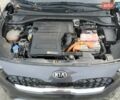 Серый Киа Niro, объемом двигателя 1.58 л и пробегом 56 тыс. км за 3600 $, фото 11 на Automoto.ua