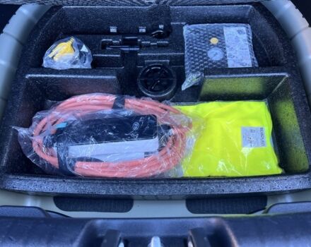 Сірий Кіа Niro, об'ємом двигуна 0 л та пробігом 89 тис. км за 437 $, фото 19 на Automoto.ua