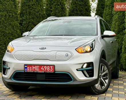 Киа Niro 2020 в Самборе на Automoto.ua Серый Киа Niro, объемом двигателя 0 л и пробегом 59 тыс. км за 20700 $, фото 3 на Automoto.ua