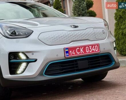 Сірий Кіа Niro, об'ємом двигуна 0 л та пробігом 118 тис. км за 19300 $, фото 45 на Automoto.ua